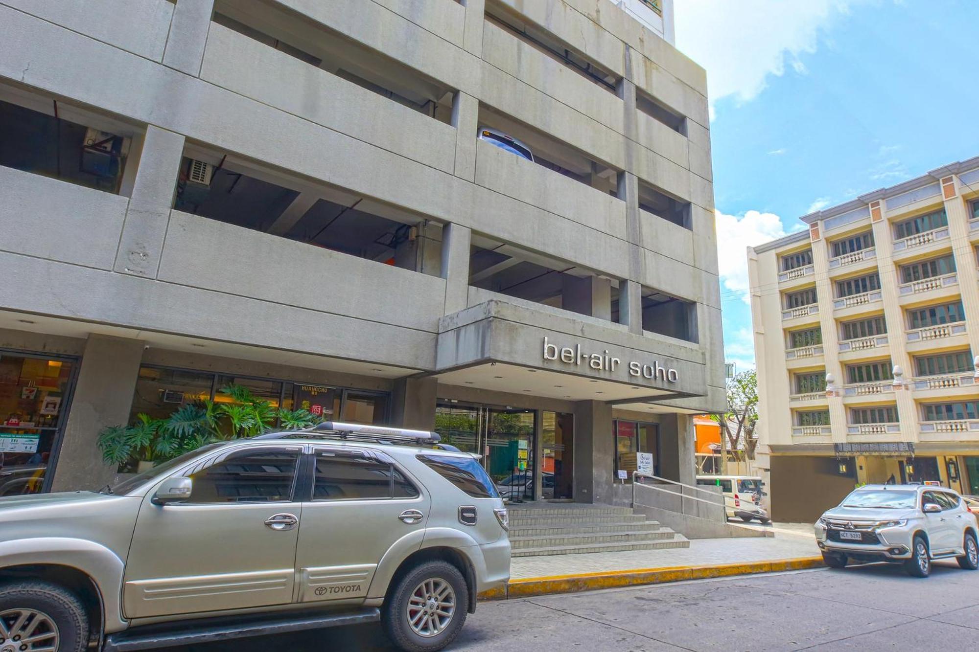 Oyo 769 Poblacion Suites Polaris Makati City Exteriör bild